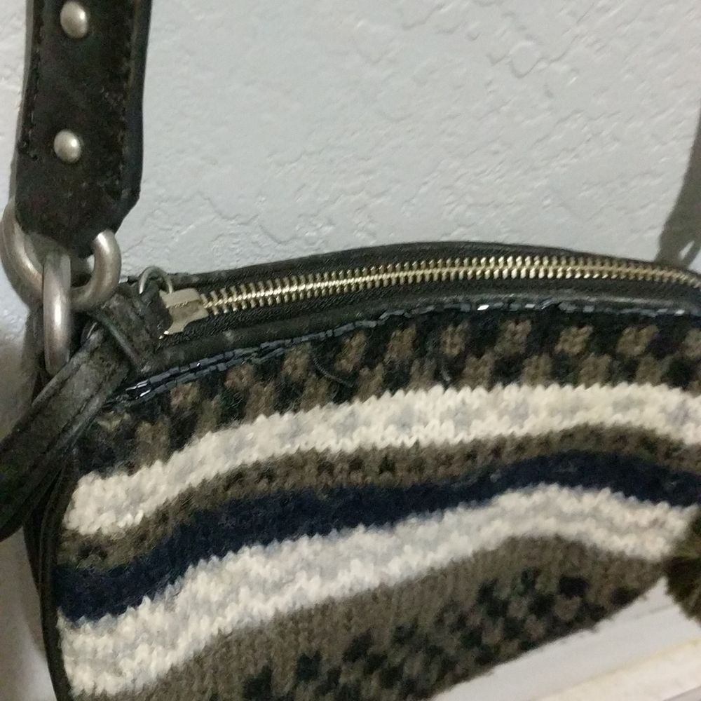 Juicy Couture PomPom Crossbody Bag - Picture 10 of 16